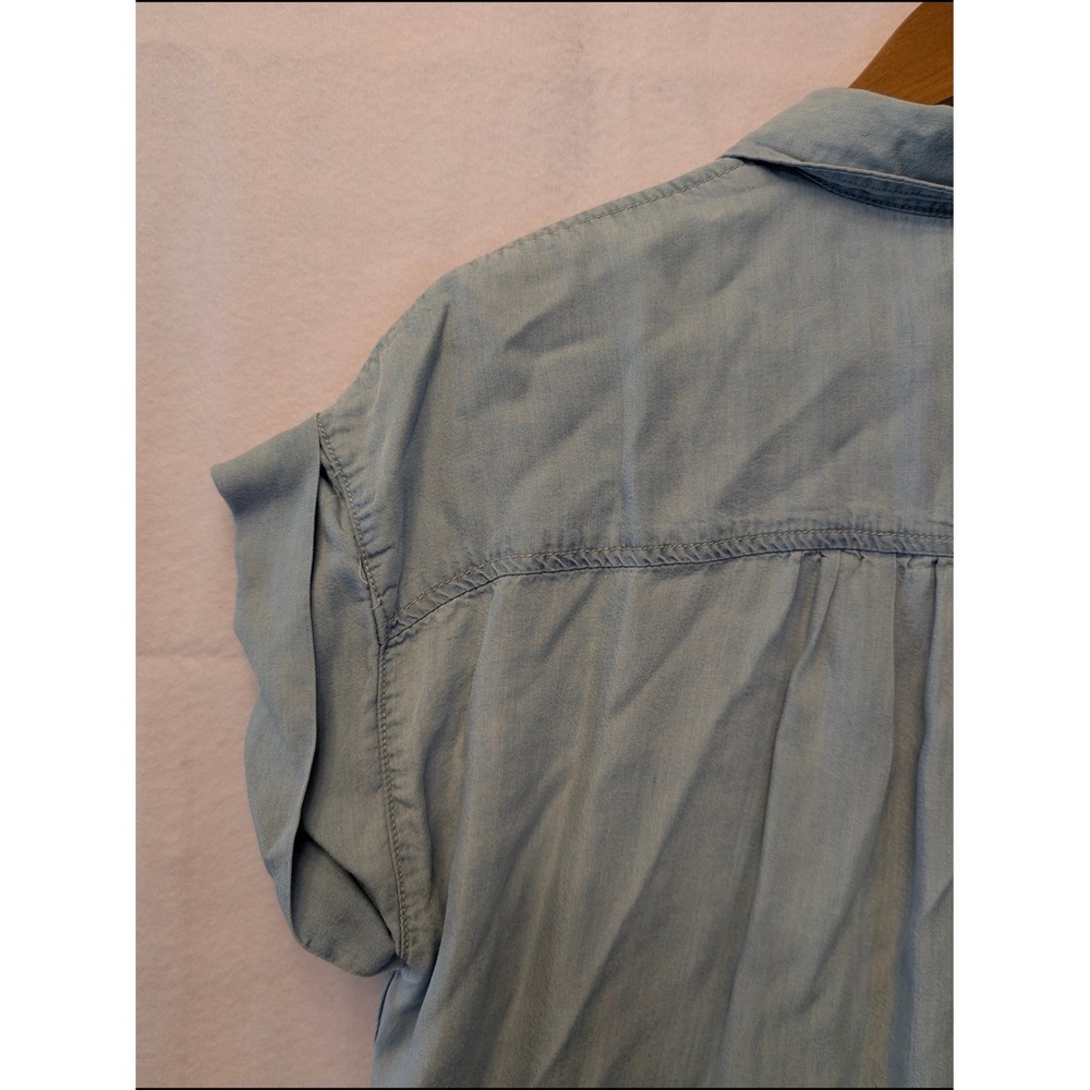 Thread & Supply Light Wash Lyocell Chambray Shirt Dress Frayed Hem Size Medium - Picture 9 of 15